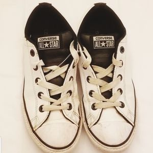🏷Converse All Stars Black and White